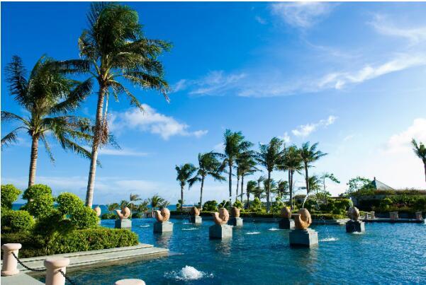 在最美的季節(jié)遇見(jiàn)你 雅居樂(lè)“上山下?！斌w驗(yàn)行